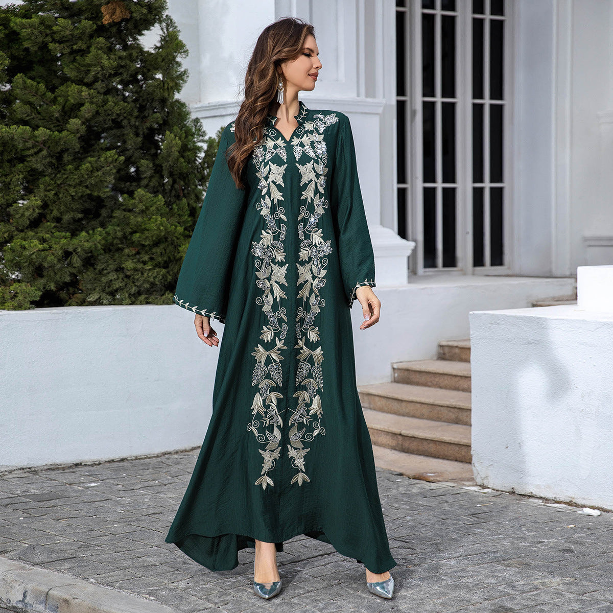 Middle East foreign trade abaya arabic robe women's clothing, embroidered muslim dubai robe cross-border wholesale evening dress